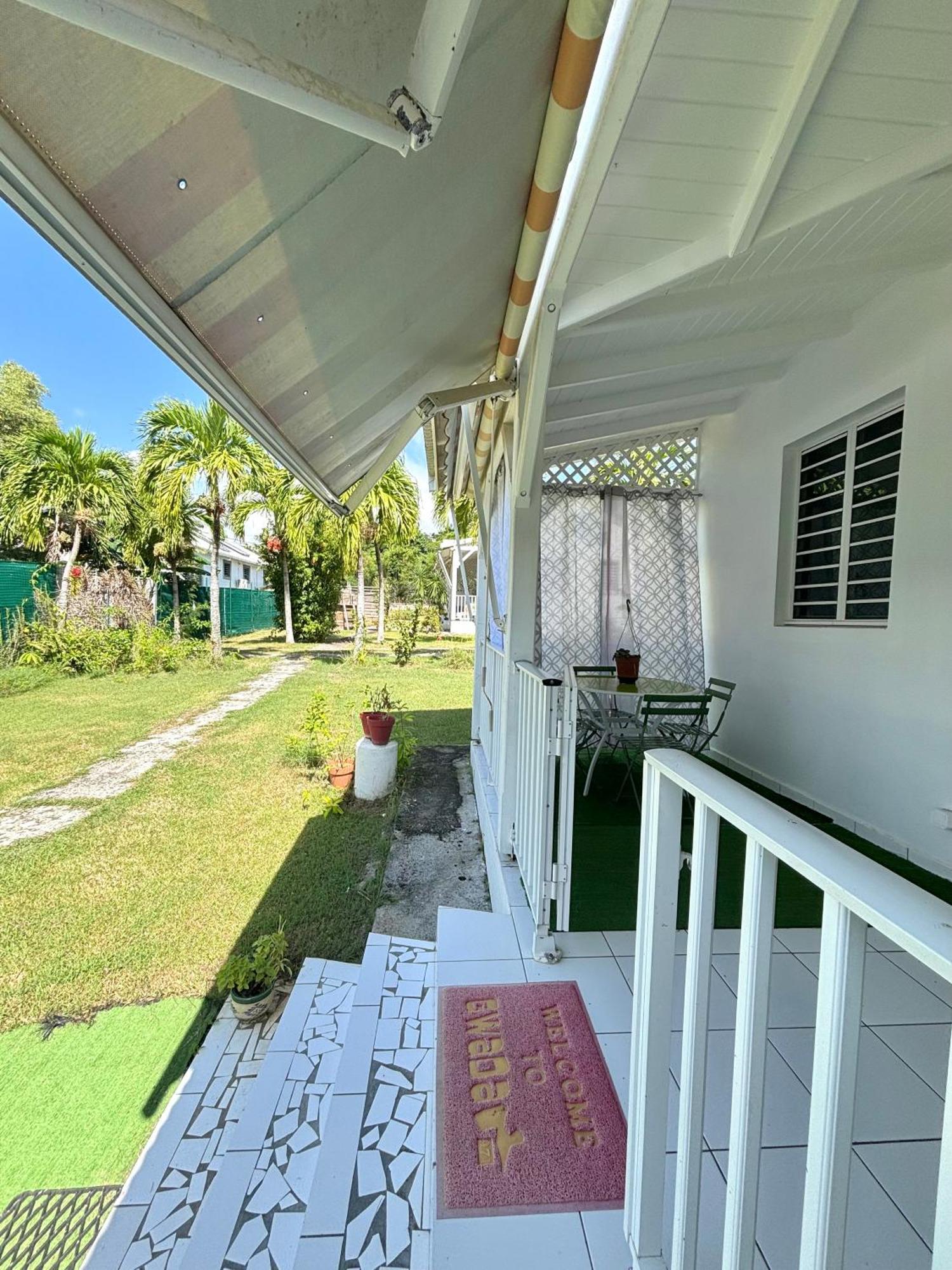 Le Gite Ohana - Proches Des Plages Et Jardin Prive Saint-Francois  Ngoại thất bức ảnh