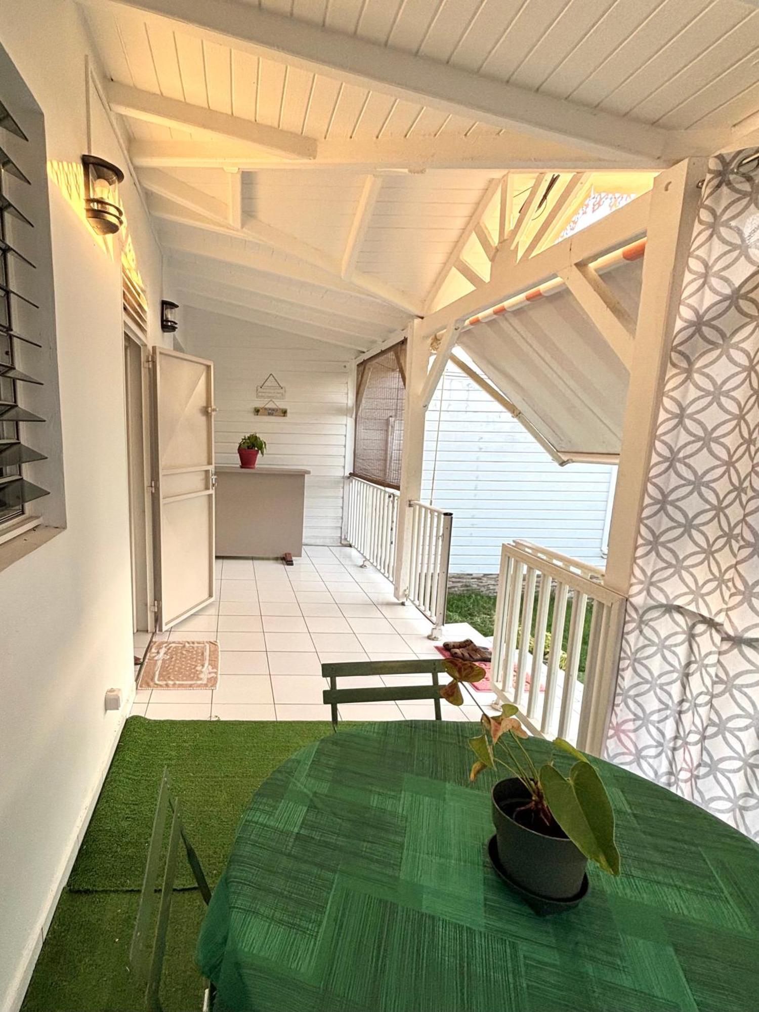 Le Gite Ohana - Proches Des Plages Et Jardin Prive Saint-Francois  Ngoại thất bức ảnh